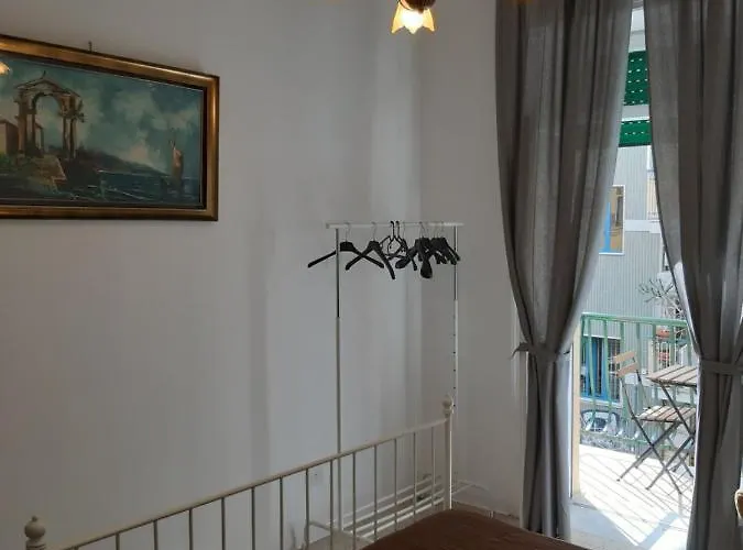 Bed & Breakfast Dietro La Luna 3*