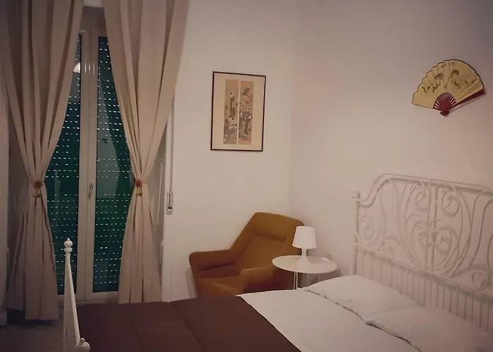 Dietro La Luna Bed & Breakfast Torre del Greco