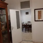 Dietro La Luna