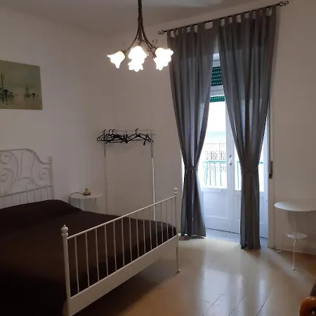 Bed & Breakfast Dietro La Luna 3*