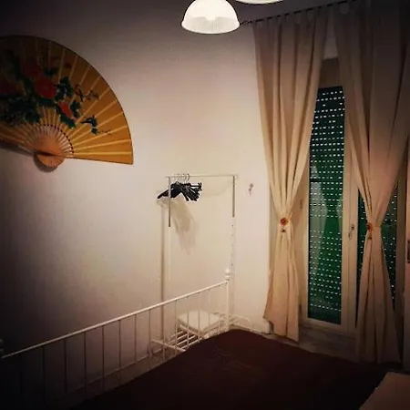 Dietro La Luna Bed & Breakfast Torre del Greco